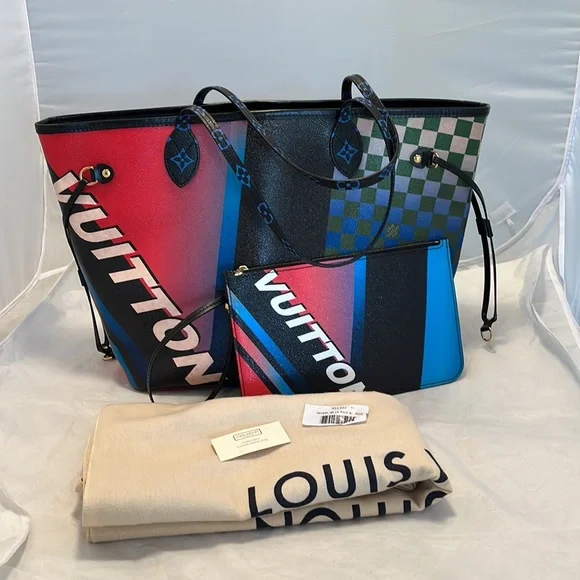 Louis Vuitton Race Neverfull MM - Picture 1 of 14